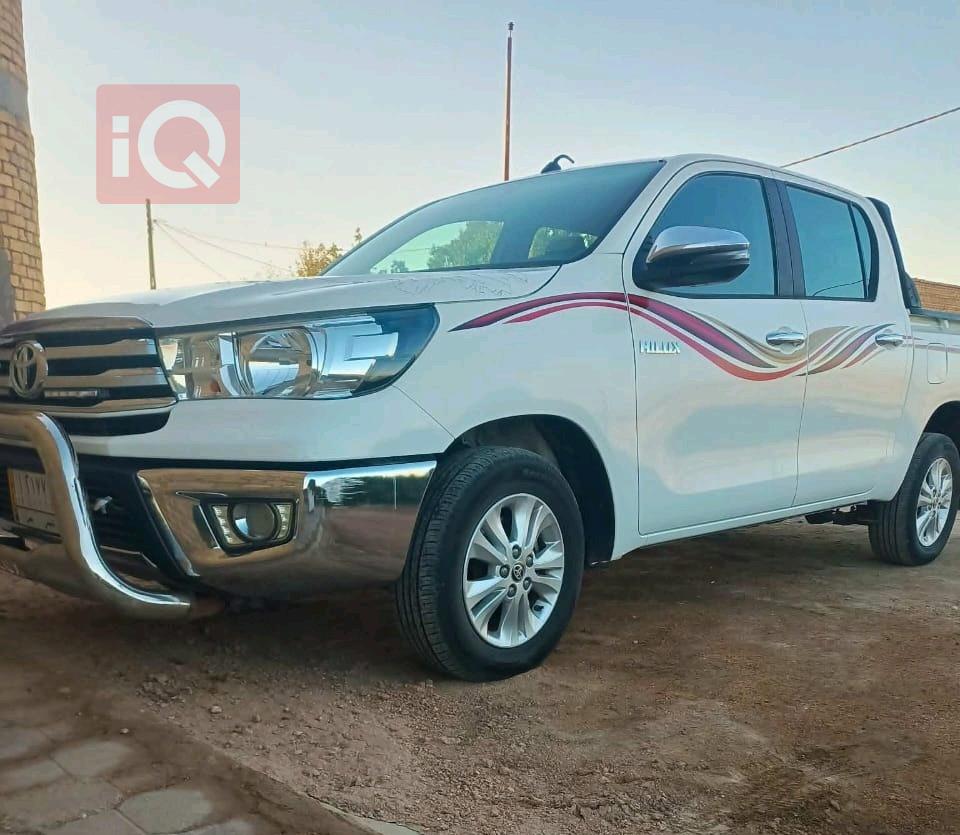 تويوتا هايلوكس